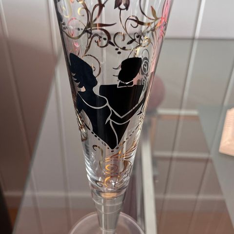 Champagne glass