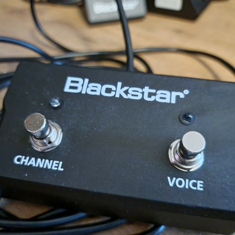 Blackstar FS-16 - 2 Way Latching
Foot Controller