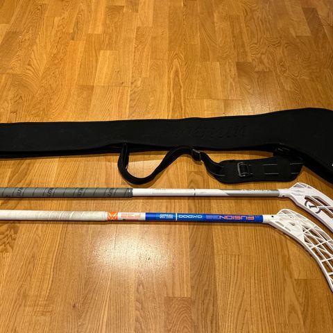 Innebandy køller, briller og bag selges