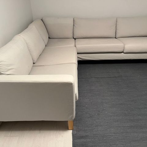 Stor Ikea hjørnesofa med sjeselong - NY PRIS!