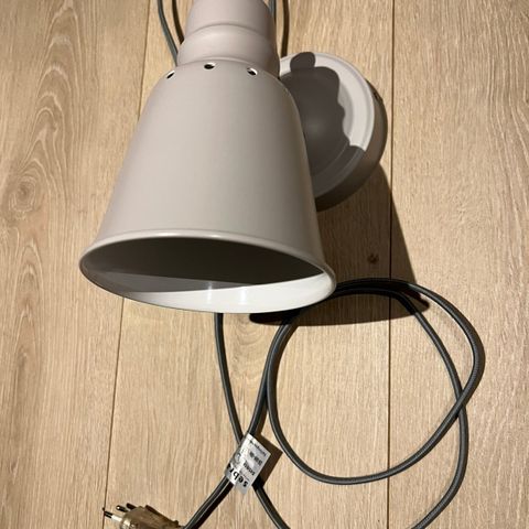 Vegglampe fra Sebra