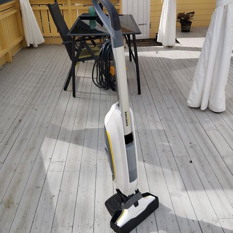 Karcher elektrisk gulvmopp selges