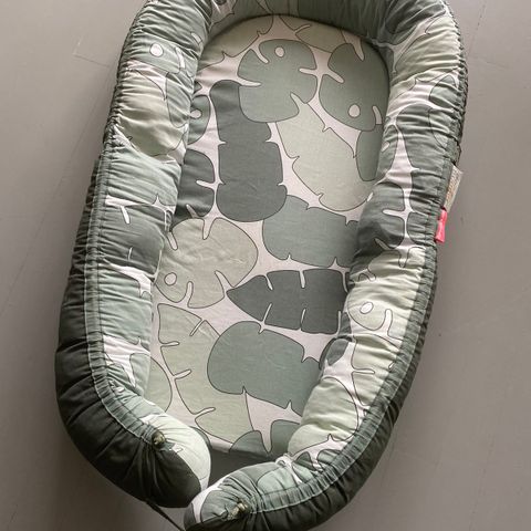 Babynest fra Donebydeer