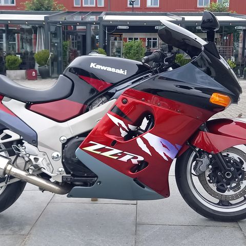 Komplett Original Kåpesett til ZZR 1100