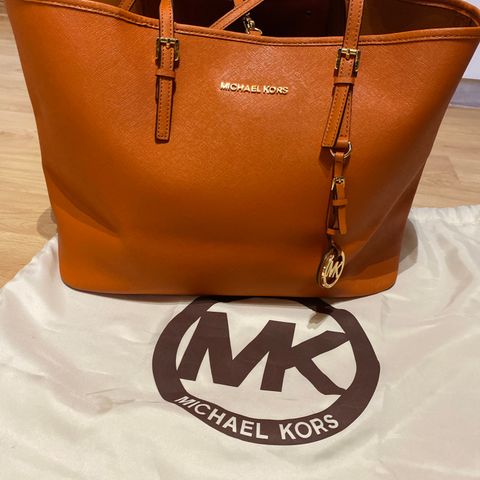 Veske fra MICHAEL KORS