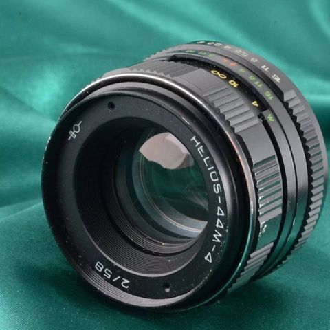 Helios 44M-4 f2 m42 58mm