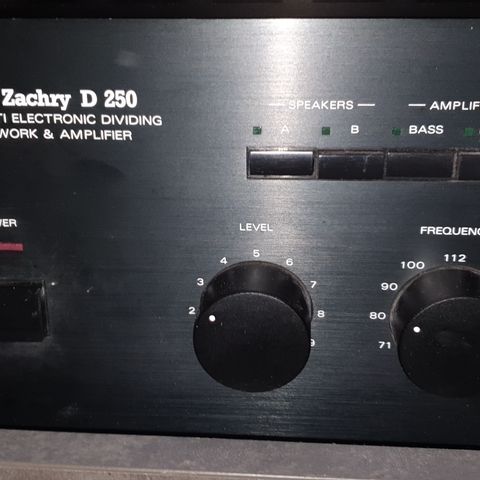 Zachry D250