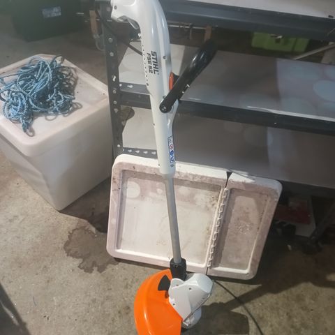 Stihl FSE 52