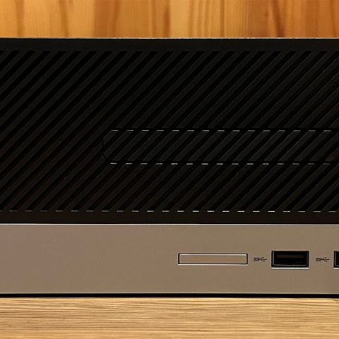 HP ProDesk 400 G4 (SFF) med Windows 11 Pro, 32GB RAM og 1TB SSD