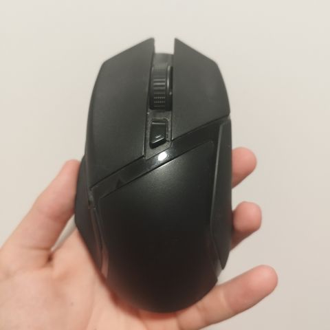 Razer Basilisk X Hyperspeed gamingmus