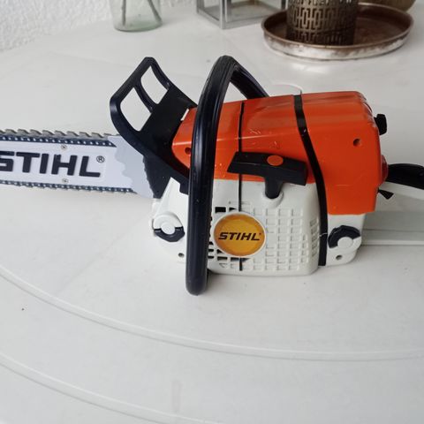 Leke motorsag  Stihl