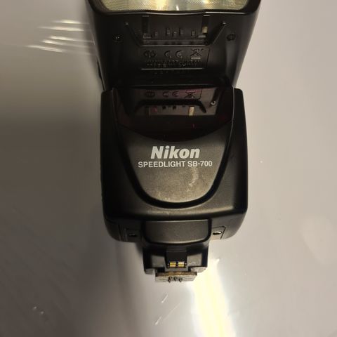 Nikon Speedlight SB-700