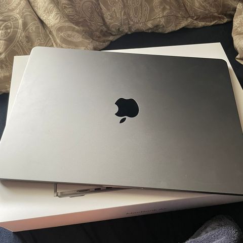 15-tommers MacBook Air med M2-Chip