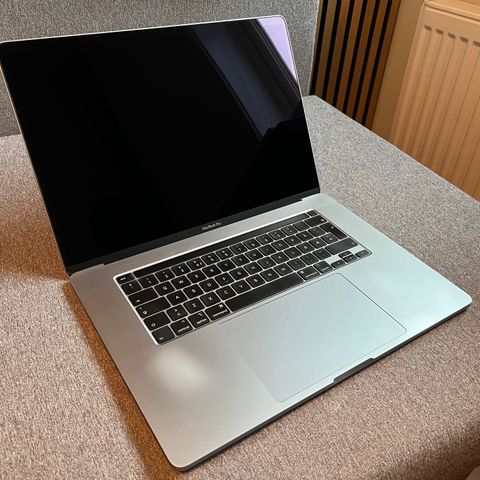 Apple MacBook Pro 8-core i9 2.3GHz 16" 1TB SSD 16GB RAM