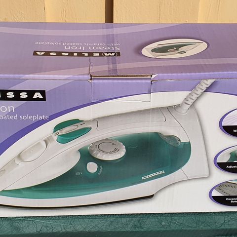 Melissa steam iron