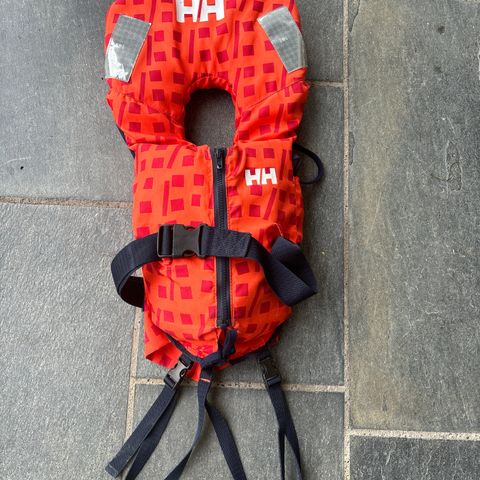 Redningsvest fra Helly Hansen, 20-30kg.