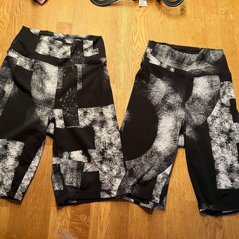 2x trenings shorts med mye stretch i str. S (passer M)