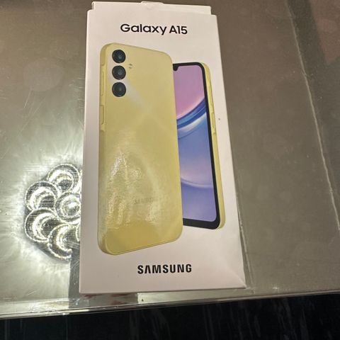 Samsung galaxy A15 gul