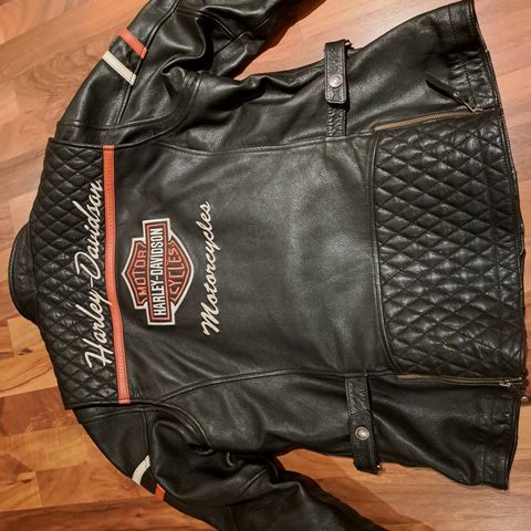 Harley davidson skinnjakke dame