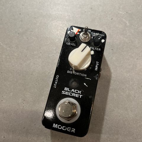 Mooer Black Secret