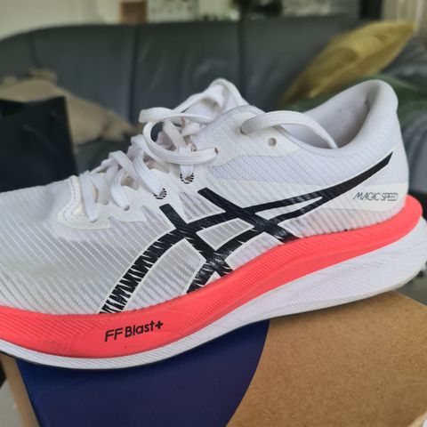 Asics magic speed 3