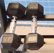 2 Hexagonal dumbbells 7 kg