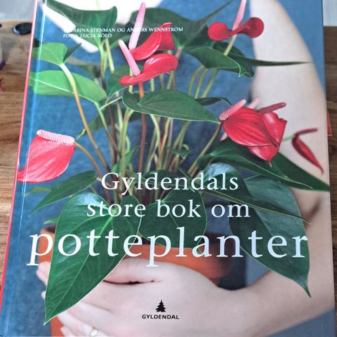 Stor bok : Gyldendals store bok om potteplanter.