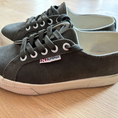 Superga str 36