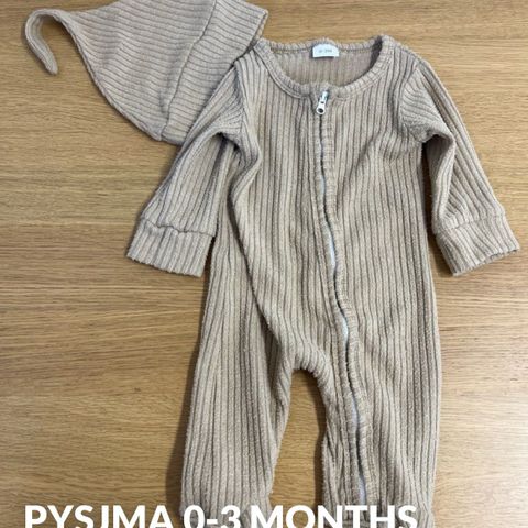 Pysjama 0-3 months