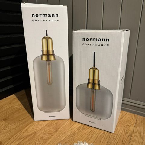 2 stk Normann Copenhagen Amp pendant - smoke/brass