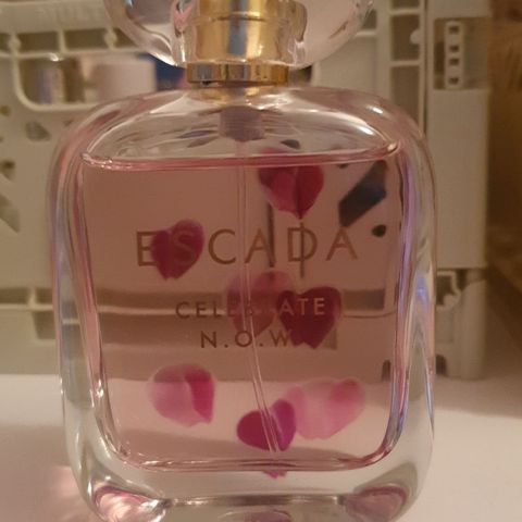 Parfyme Escada Celebrate now 80ml 🎈