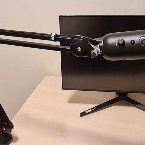 Røde PSA1 Studioarm + Blue Yeti Mikrofon (svart)