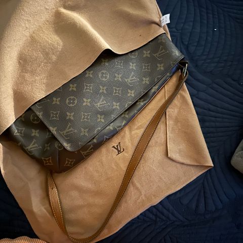 Louis Vuitton musette  salsa vintage