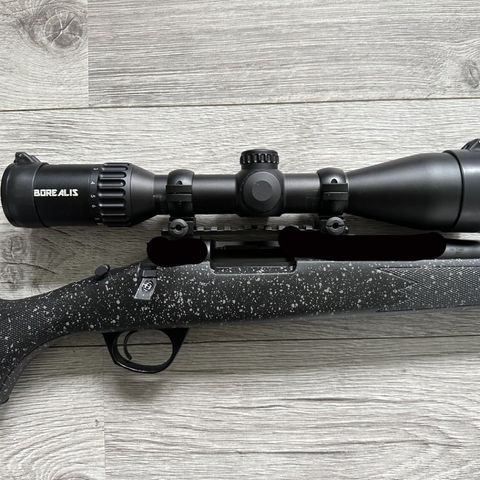 Borealis Optics 2-12x50 rifle optikk