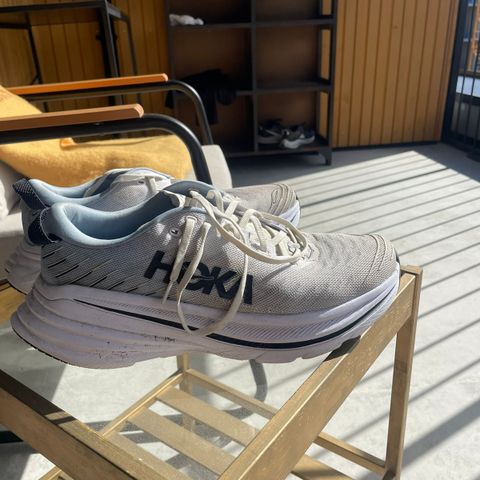 Hoka Bondi X str. 44