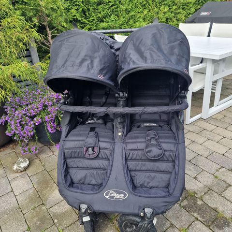 Baby jogger søskenvogn (helt nyvasket)