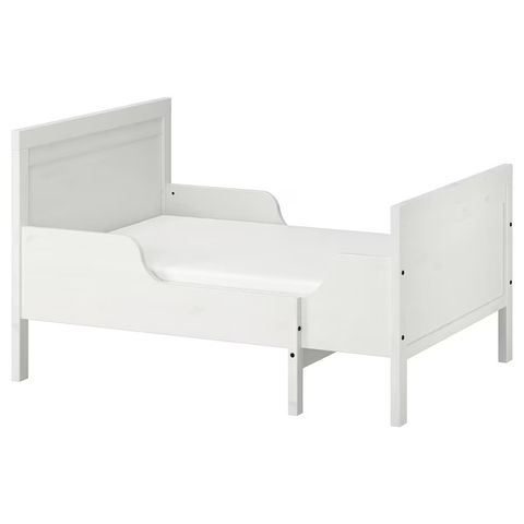 Sundvik IKEA uttrekkbar juniorseng 80x200. Pent og lite brukt