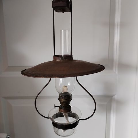 Gammel parafinlampe