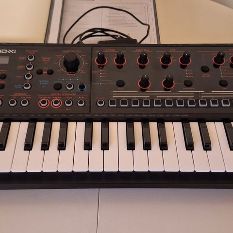 Roland JD-XI