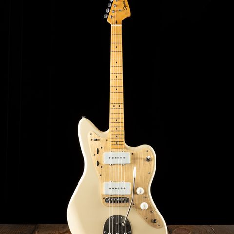 Squier 40th Anniversary Jazzmaster Vintage Edition, Satin Desert Sand