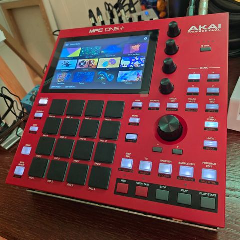 Akai MPC one Plus