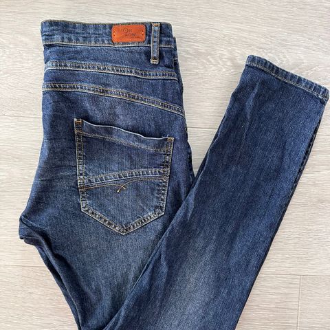 Mon Row jeans