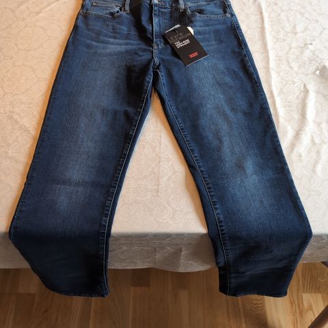 Levi's 724, str 32/34, High-rise straight