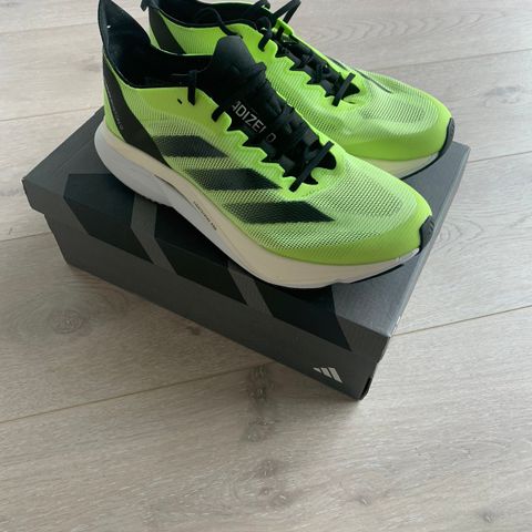 Adizero  Boston 12 M