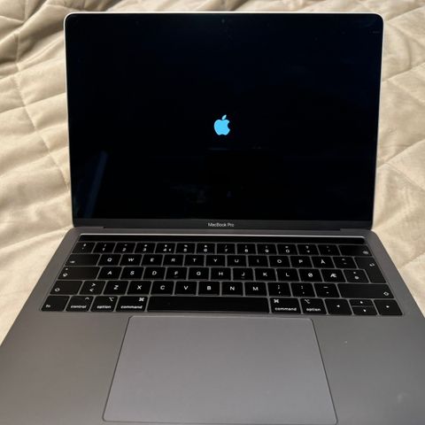 Macbook Pro (2019) m/ touchbar