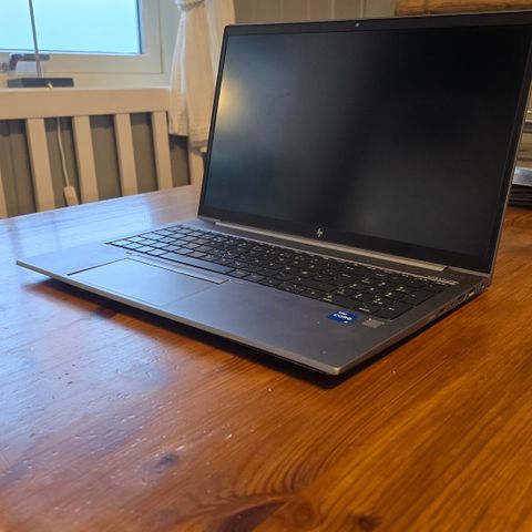 HP Zbook Firefly 15.6' G8