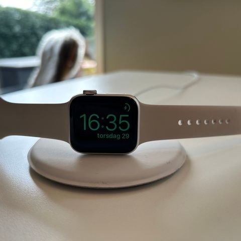 Apple Watch SE