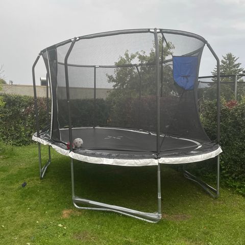 Trampoline