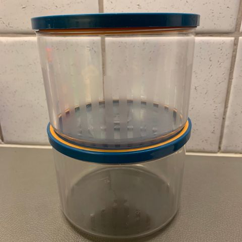 Tupperware Skåler 6,5 dl med tett lokk 2 stk