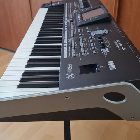 Korg Pa3X  61T (ny versjon)